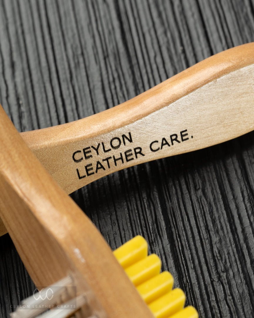 2 - in - 1 Suede &amp; Nubuck Cleaning Brush - Ceylon Leather Crafts
