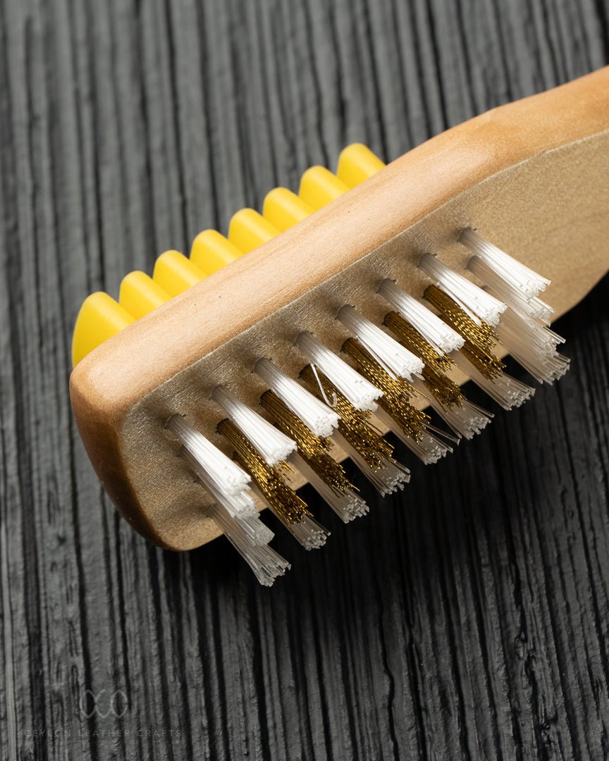 2 - in - 1 Suede &amp; Nubuck Cleaning Brush - Ceylon Leather Crafts
