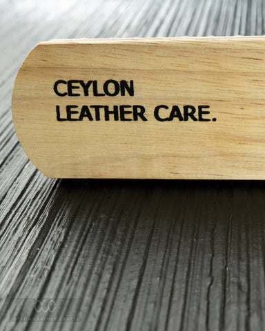 Suede & Nubuck Crepe Brush – Dry Clean & Restore