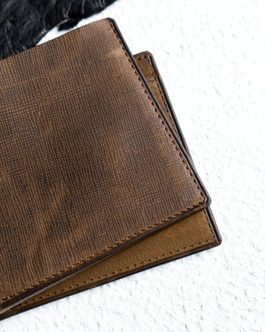 Adam Wallet – Dust Brown Saffiano Oil pull-up Edition