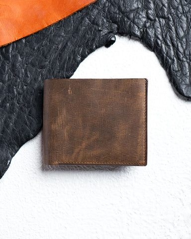 Adam Wallet – Dust Brown Saffiano Oil pull-up Edition