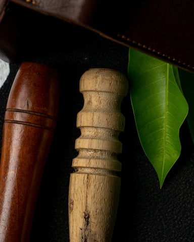 LEO Wallet – Dark Brown Buffalo Leather Edition