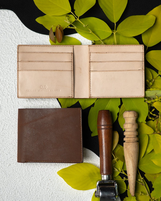 Adam Wallet – Oil Pull - Up & Crust Leather Edition - Ceylon Leather Crafts
