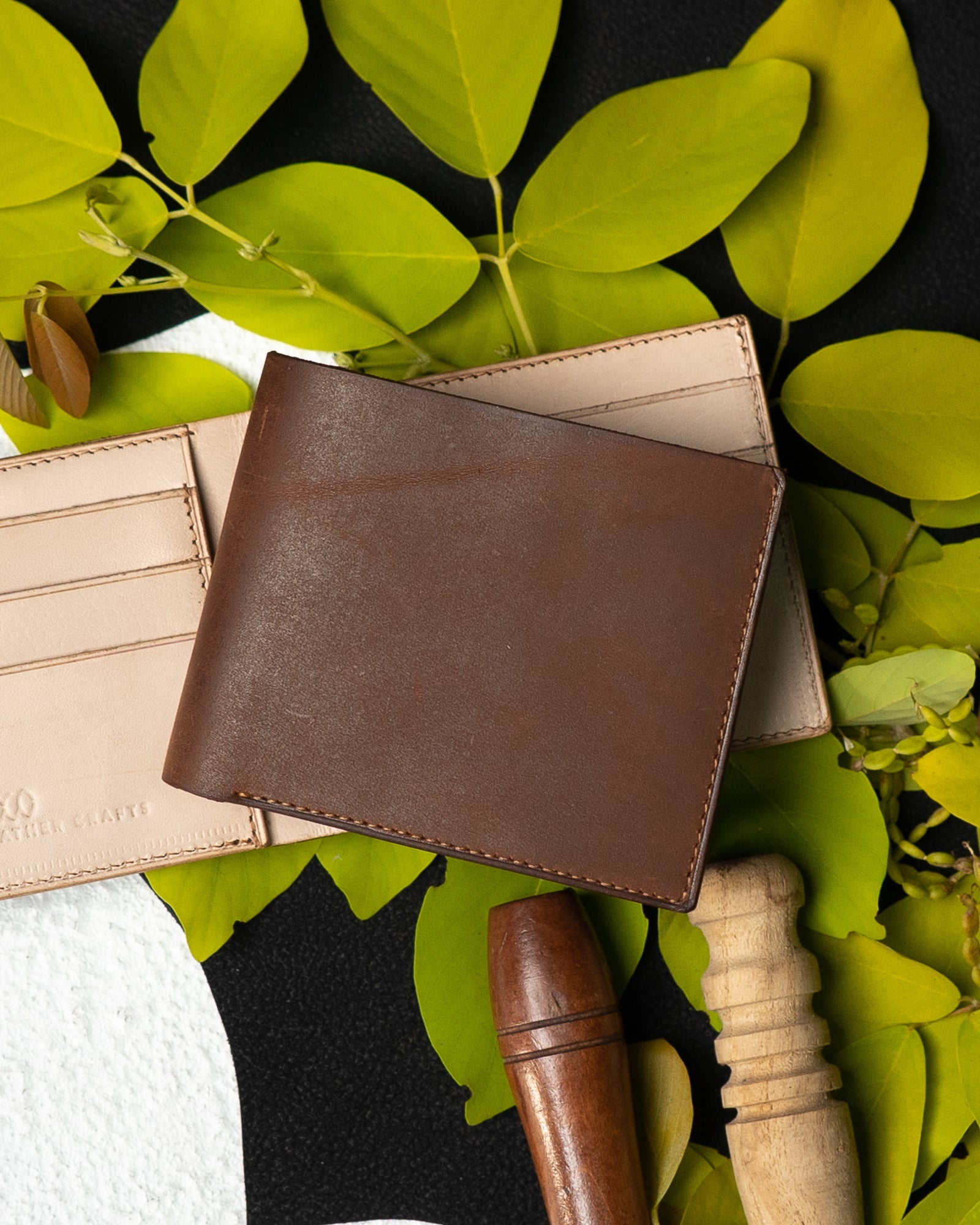 Adam Wallet – Oil Pull - Up & Crust Leather Edition - Ceylon Leather Crafts