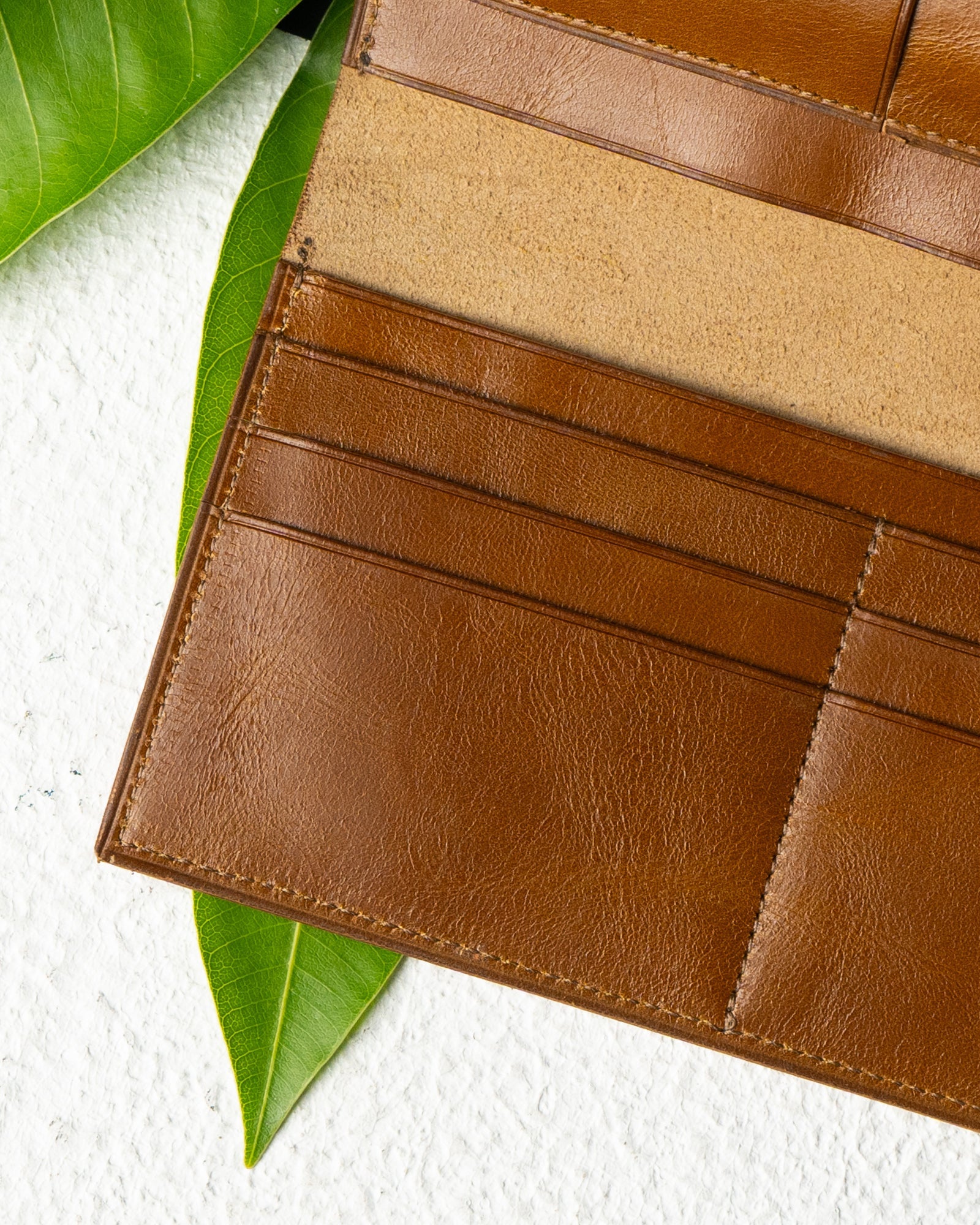 Caleb Wallet – Imported Oil - Finished Tan Leather - Ceylon Leather Crafts
