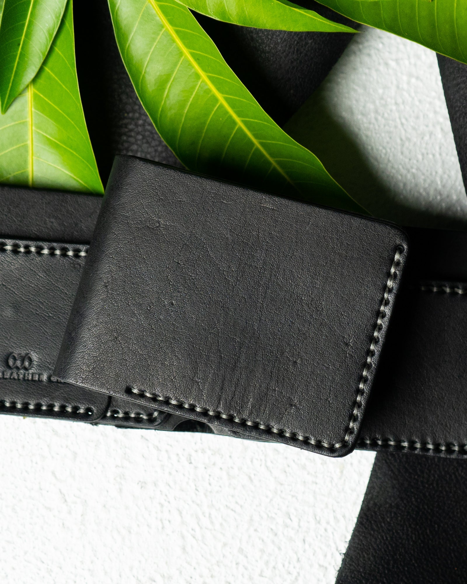 Hugo Wallet – Black Ceylon Buffalo Leather - Ceylon Leather Crafts