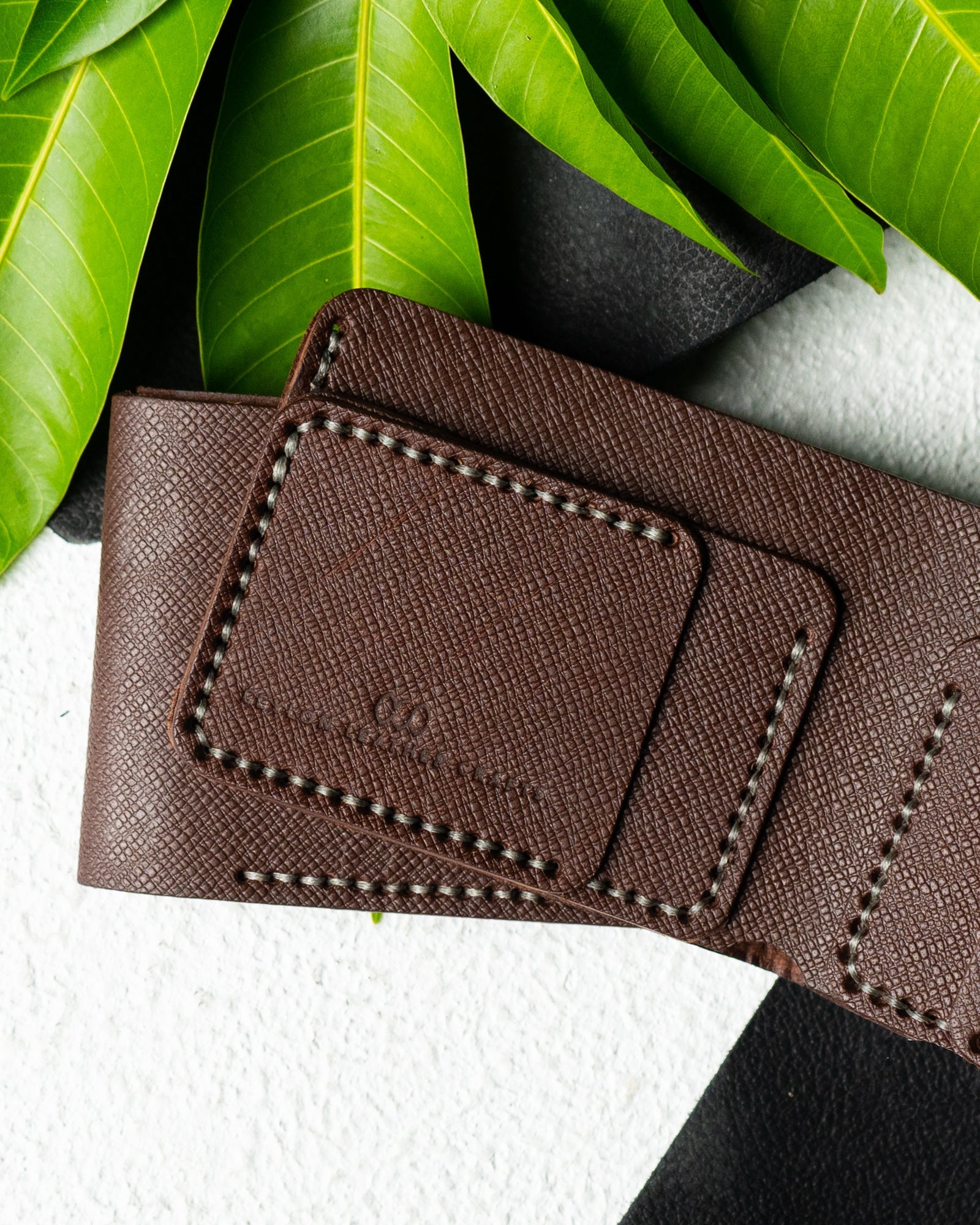 Hugo Wallet – Indian Veg - Tanned Saffiano Leather - Ceylon Leather Crafts