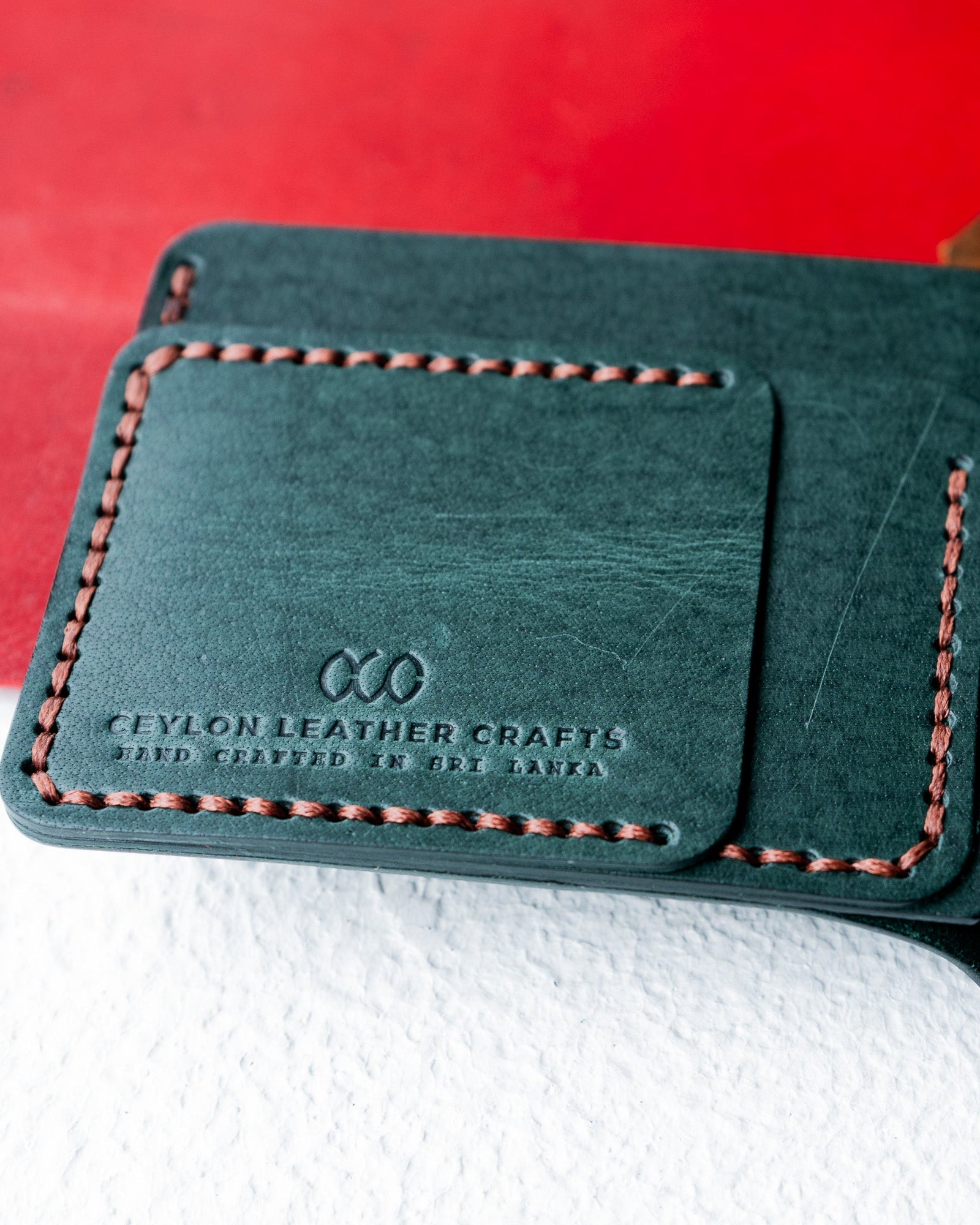 Hugo Wallet – Woody Green Leather - Ceylon Leather Crafts