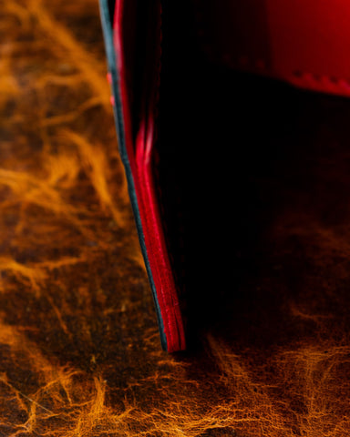 Hugo Wallet – Woody Green & Woody Red Buffalo Calf Leather - Ceylon Leather Crafts