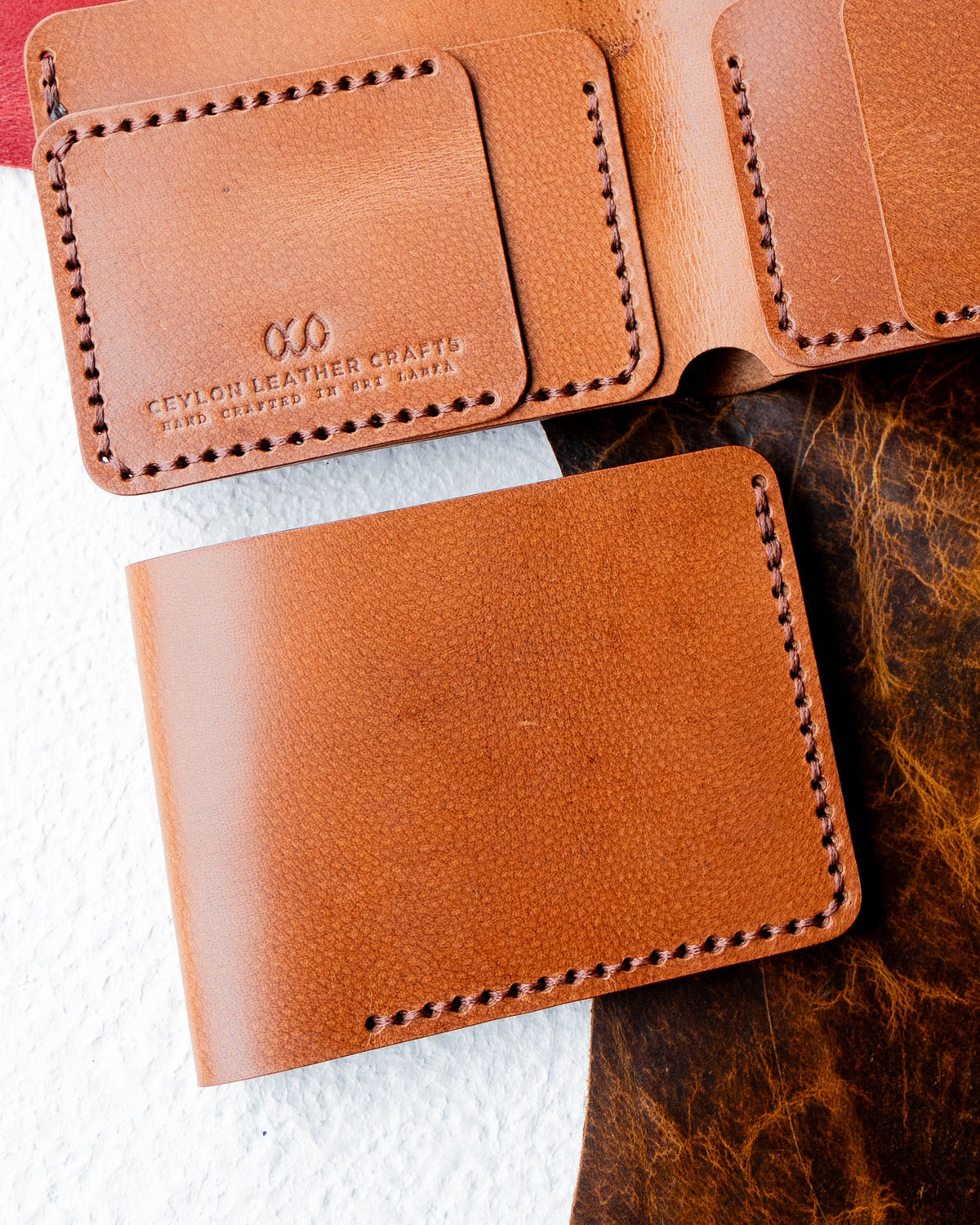 Hugo Wallet – Woody Tan Brown Leather Edition - Ceylon Leather Crafts