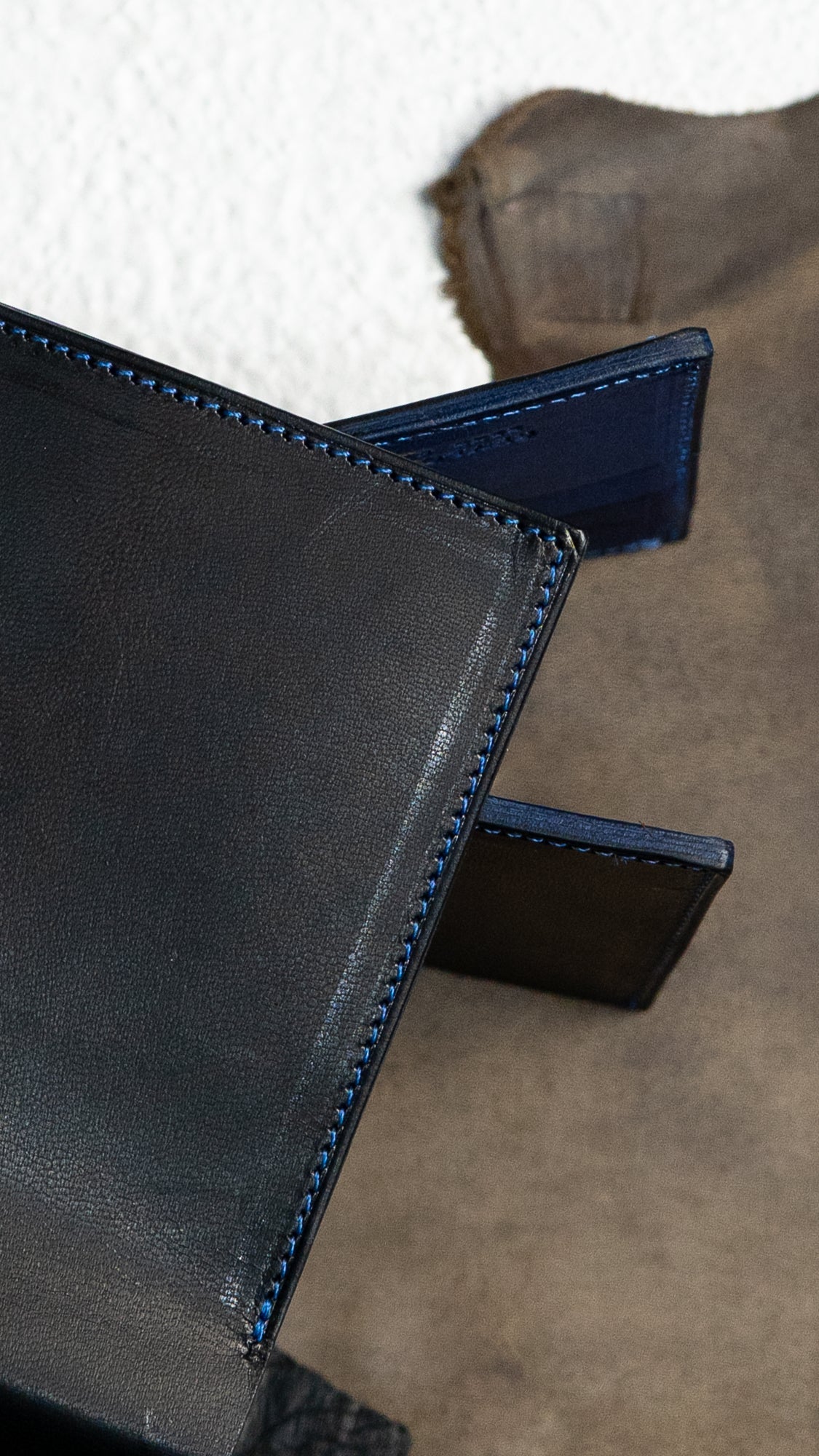 Leo Goat – Black and Blue - Ceylon Leather Crafts