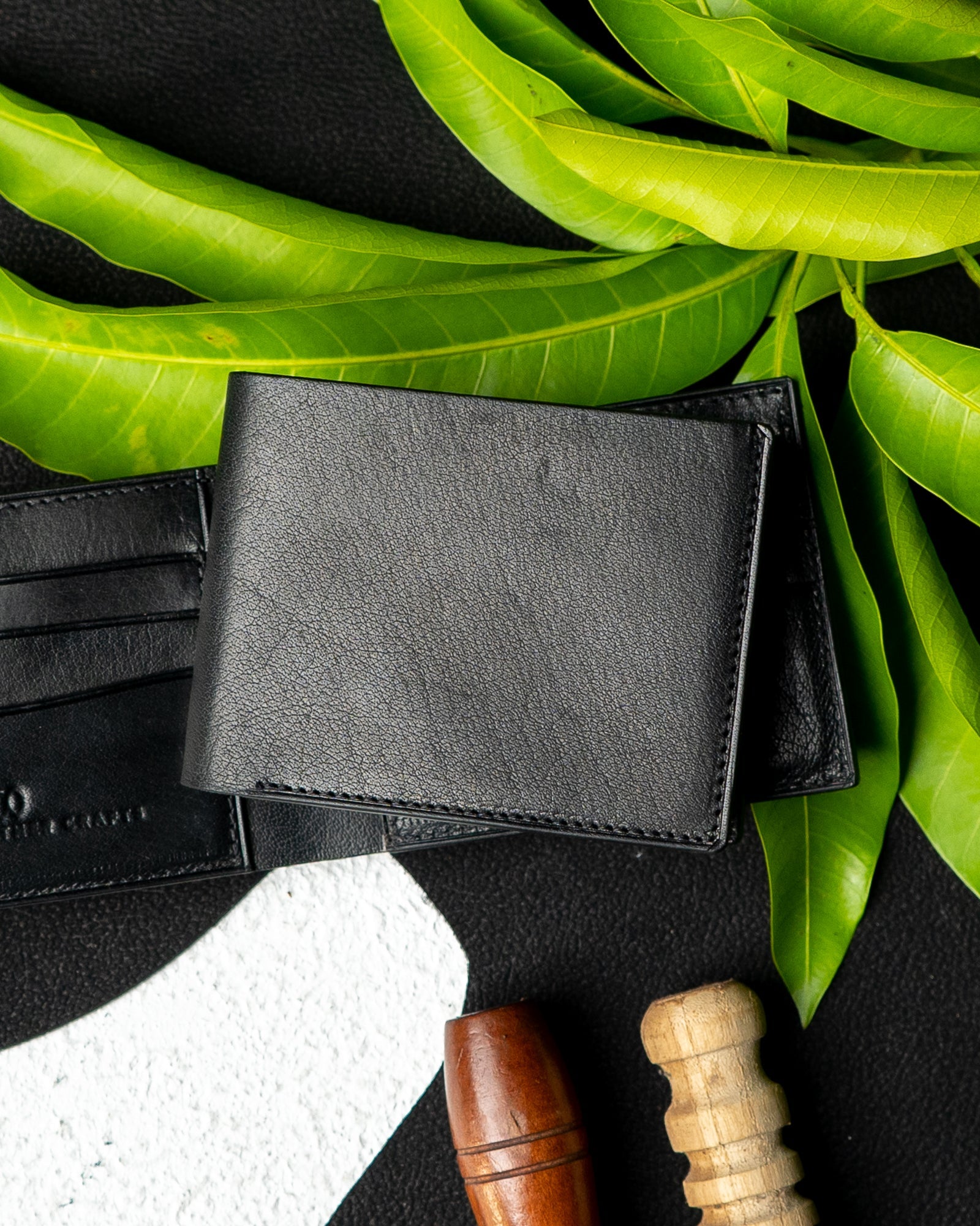 LEO Wallet – Black Buffalo Leather Edition - Ceylon Leather Crafts