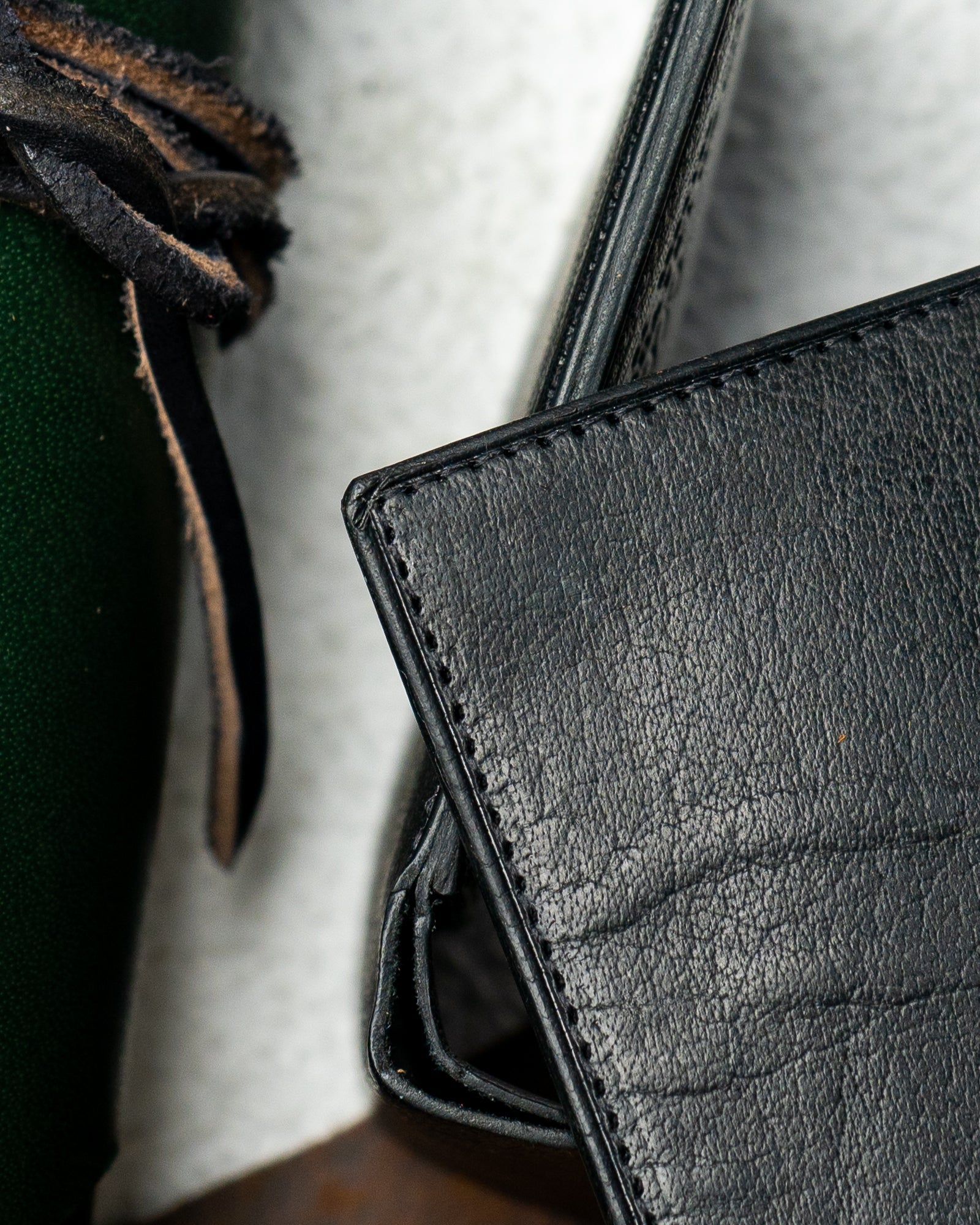 LEO Wallet – Black Buffalo Leather Edition - Ceylon Leather Crafts