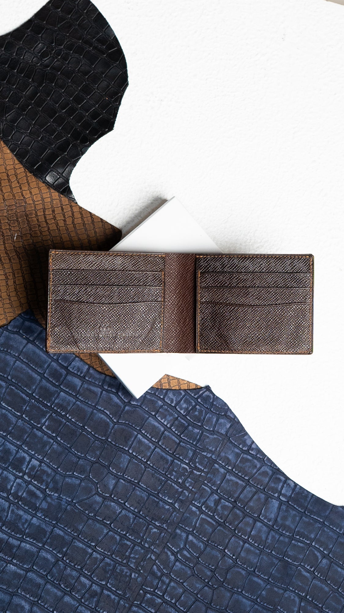 LEO Wallet – Dark Brown Saffiano Leather Edition - Ceylon Leather Crafts
