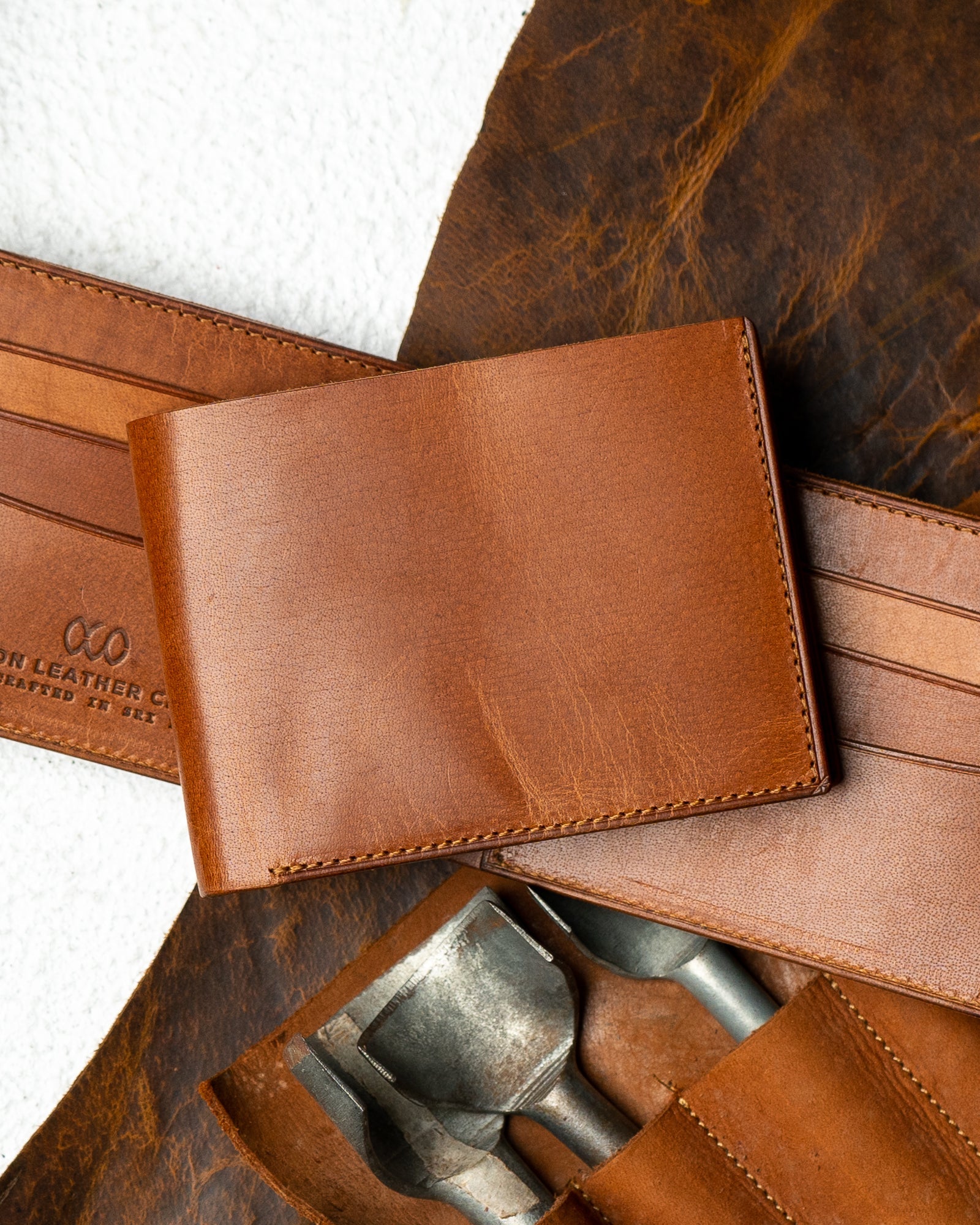LEO Wallet – Woody Brown Leather Edition - Ceylon Leather Crafts