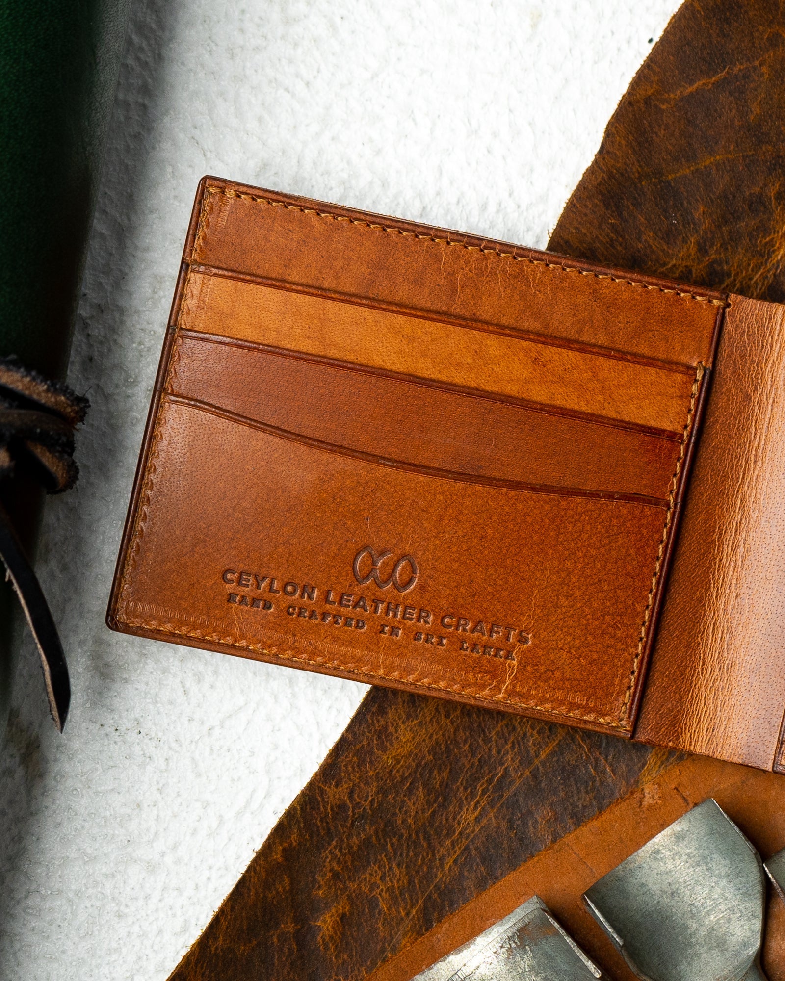 LEO Wallet – Woody Brown Leather Edition - Ceylon Leather Crafts