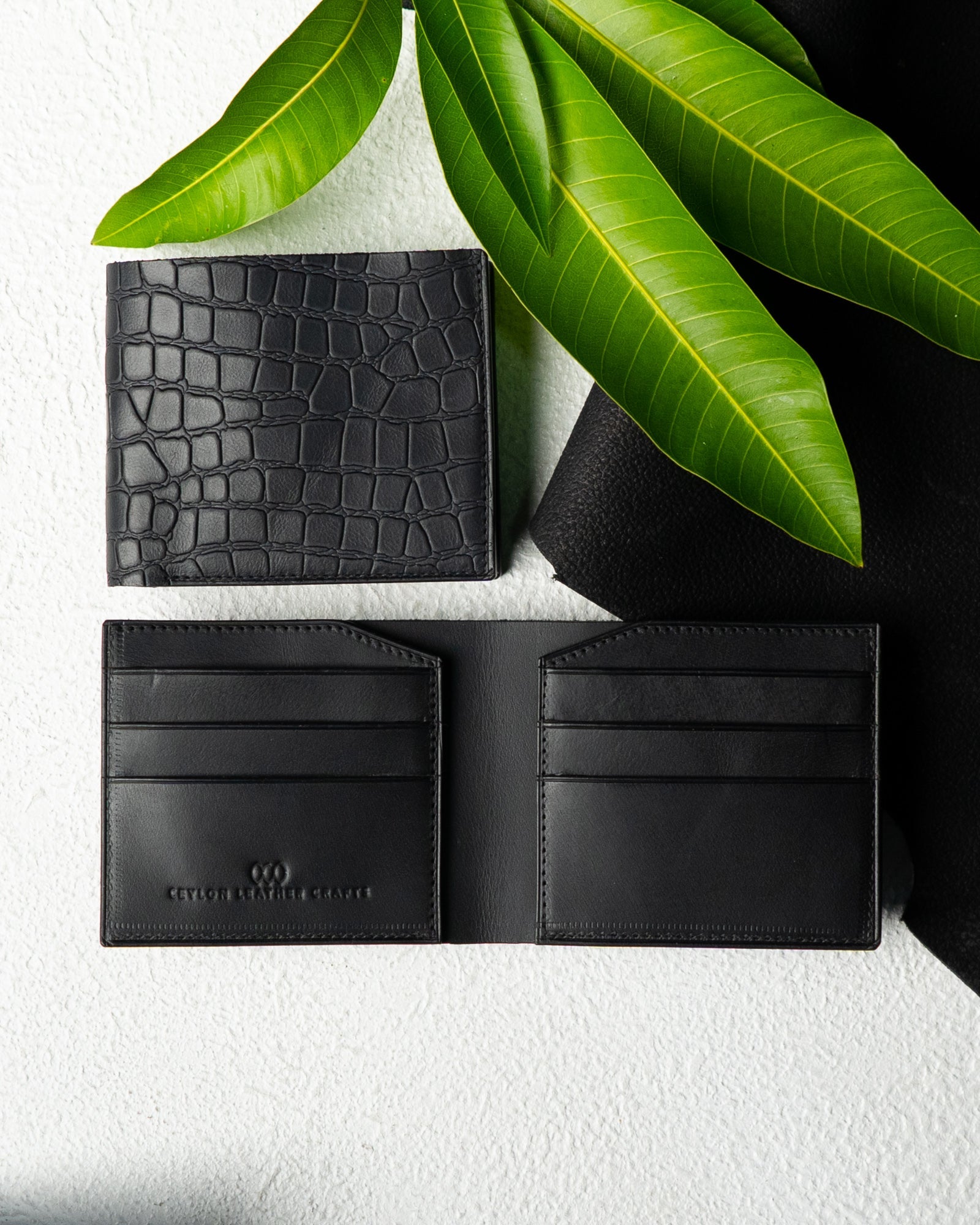 Levi Wallet – Black Oil Pull - Up Alligator Embossed Edition - Ceylon Leather Crafts