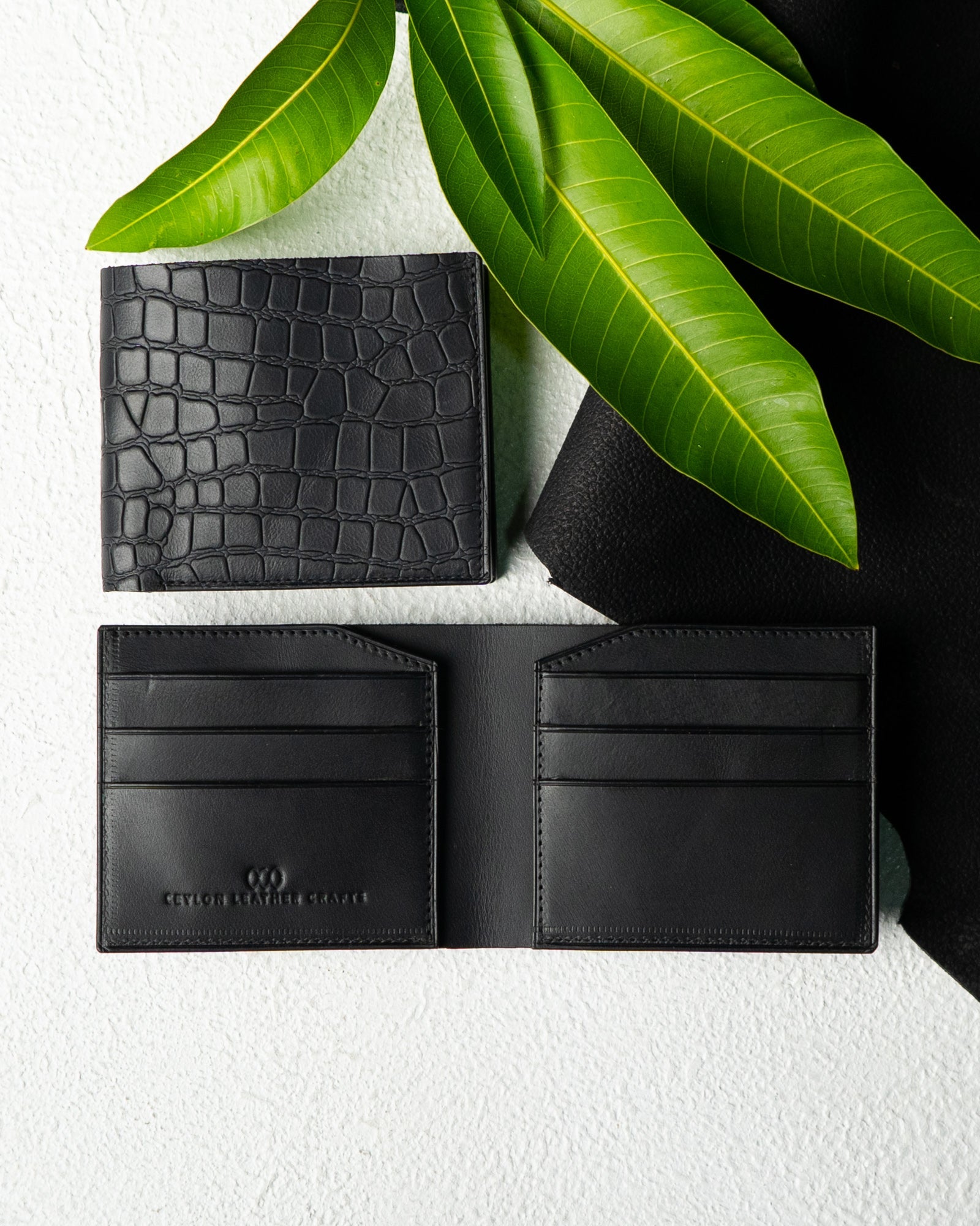 Levi Wallet – Black Oil Pull - Up Alligator Embossed Edition - Ceylon Leather Crafts