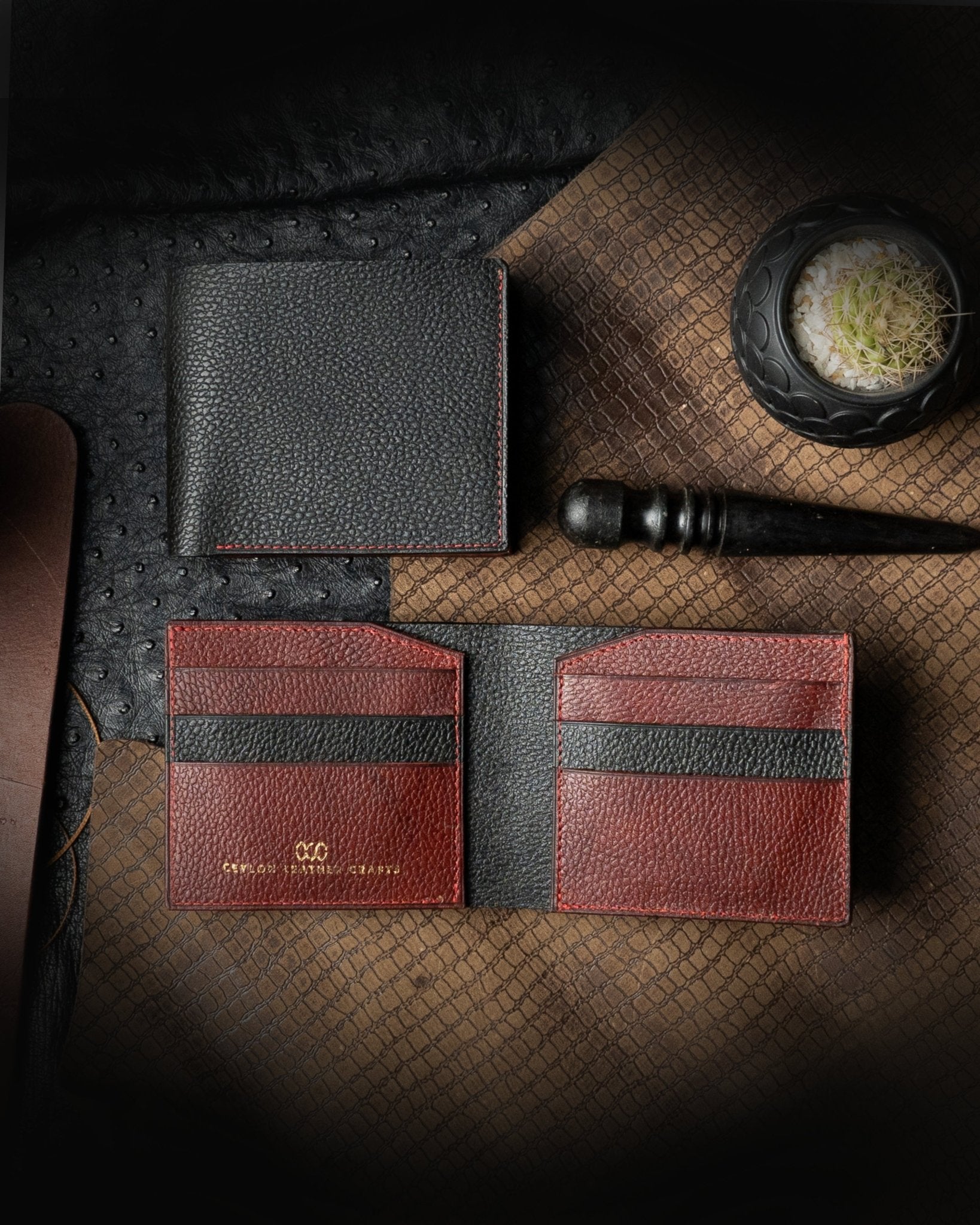 Levi Wallet – Ceylon BR Embossed Edition (Black & Red) - Ceylon Leather Crafts