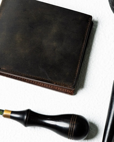 Levi Wallet – Crazy Horse Dark Edition - Ceylon Leather Crafts
