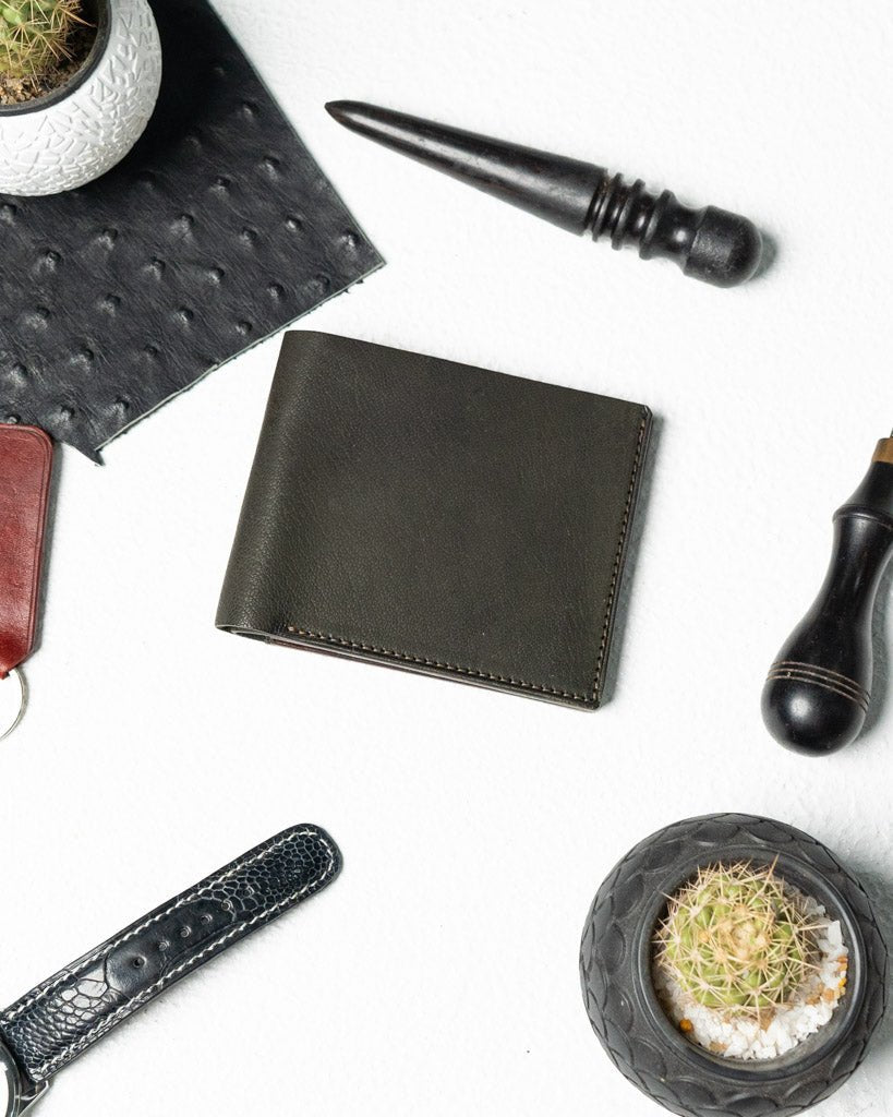Levi Wallet – Green & Vintage Brown Full - Veg Goat Leather Edition - Ceylon Leather Crafts