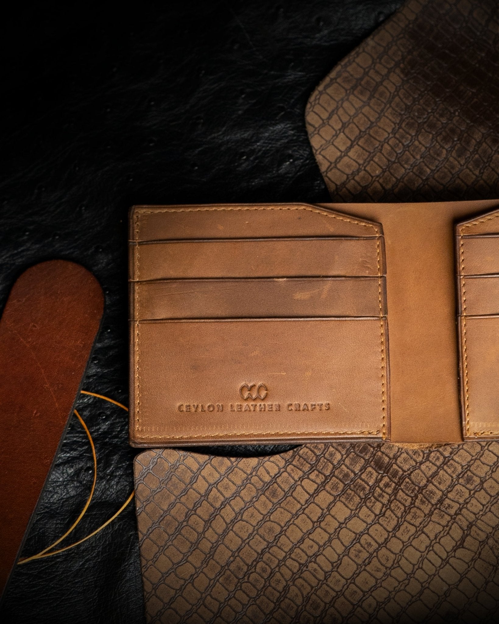 Levi Wallet – Honey Brown Oil Pull - Up Edition - Ceylon Leather Crafts