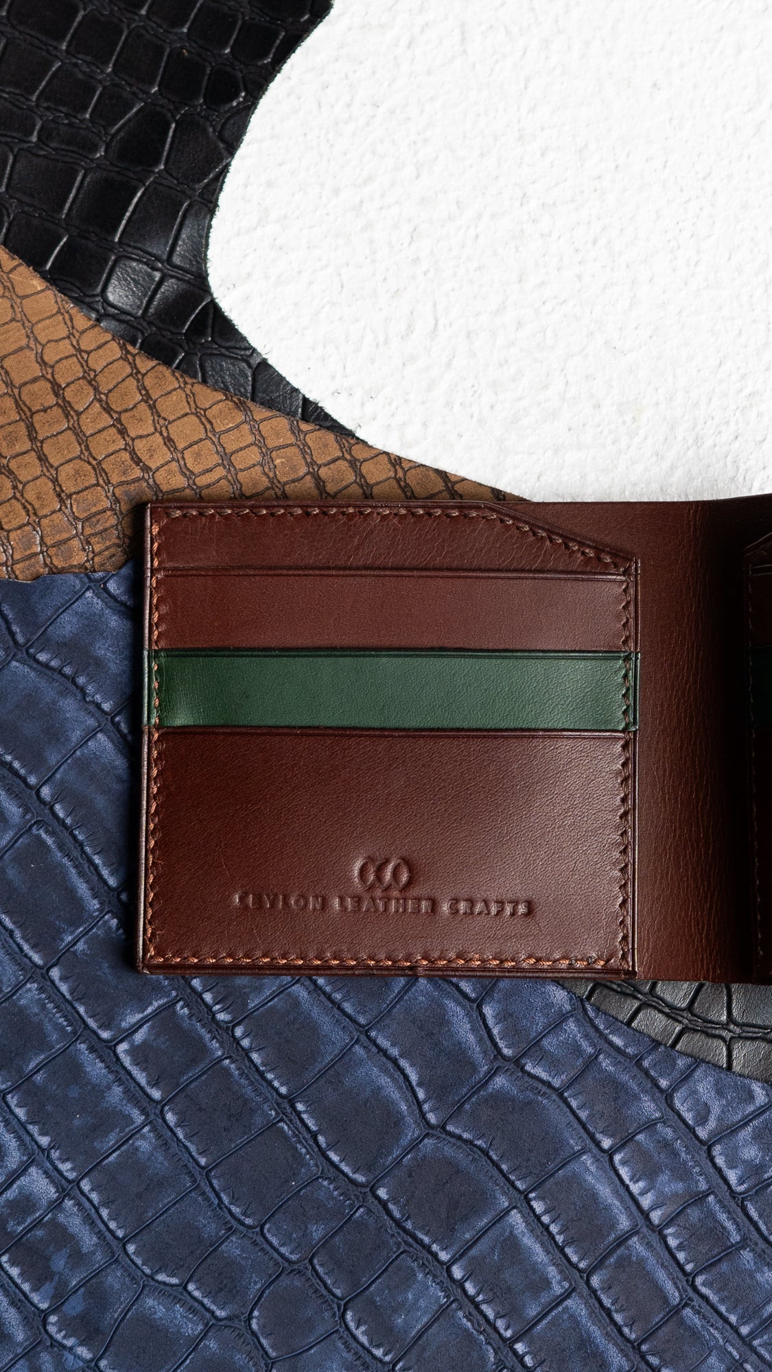 Levi Wallet – Indian Buffalo Full-Veg Leather (Green & Brown Edition) - Ceylon Leather Crafts