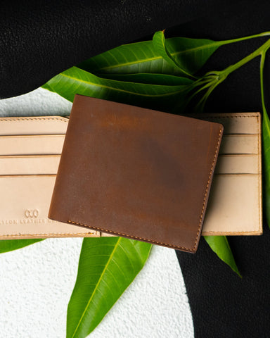 Levi Wallet – Oil Pull - Up & Calf Crust Leather Edition - Ceylon Leather Crafts