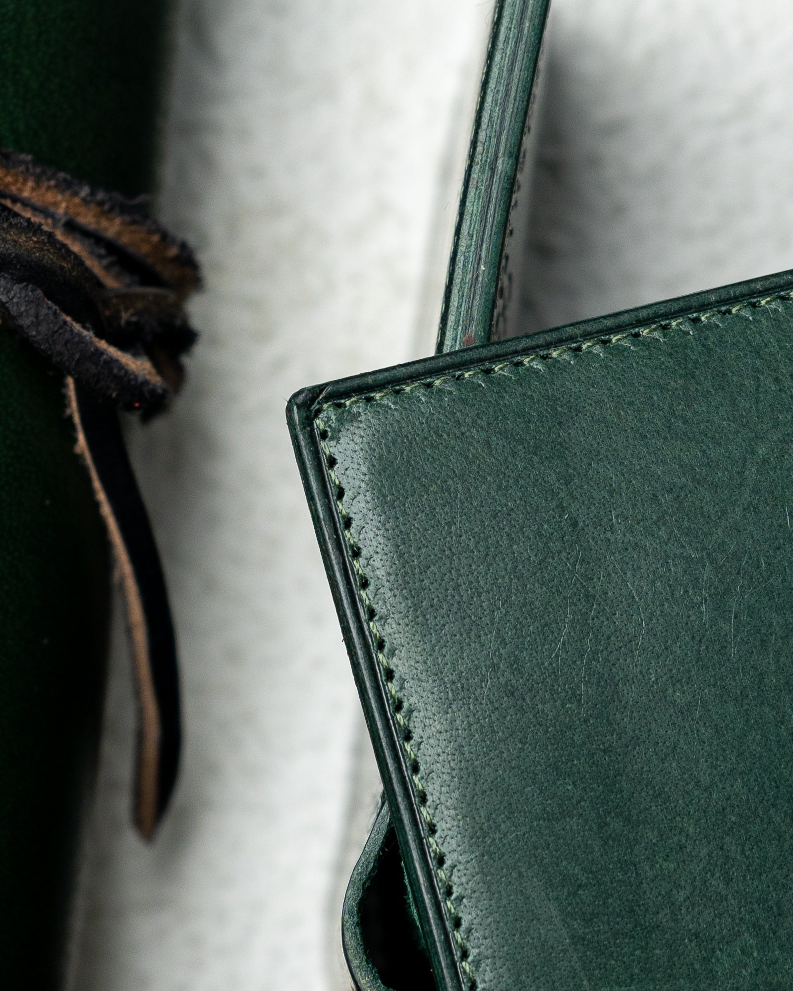 Levi Wallet – Woody Green Leather Edition - Ceylon Leather Crafts
