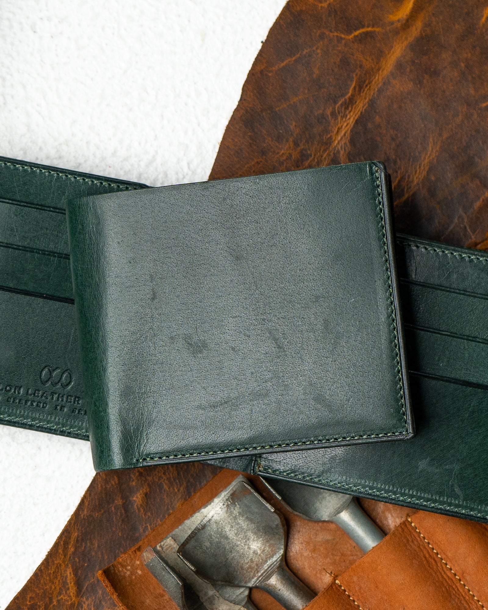 Levi Wallet – Woody Green Leather Edition - Ceylon Leather Crafts
