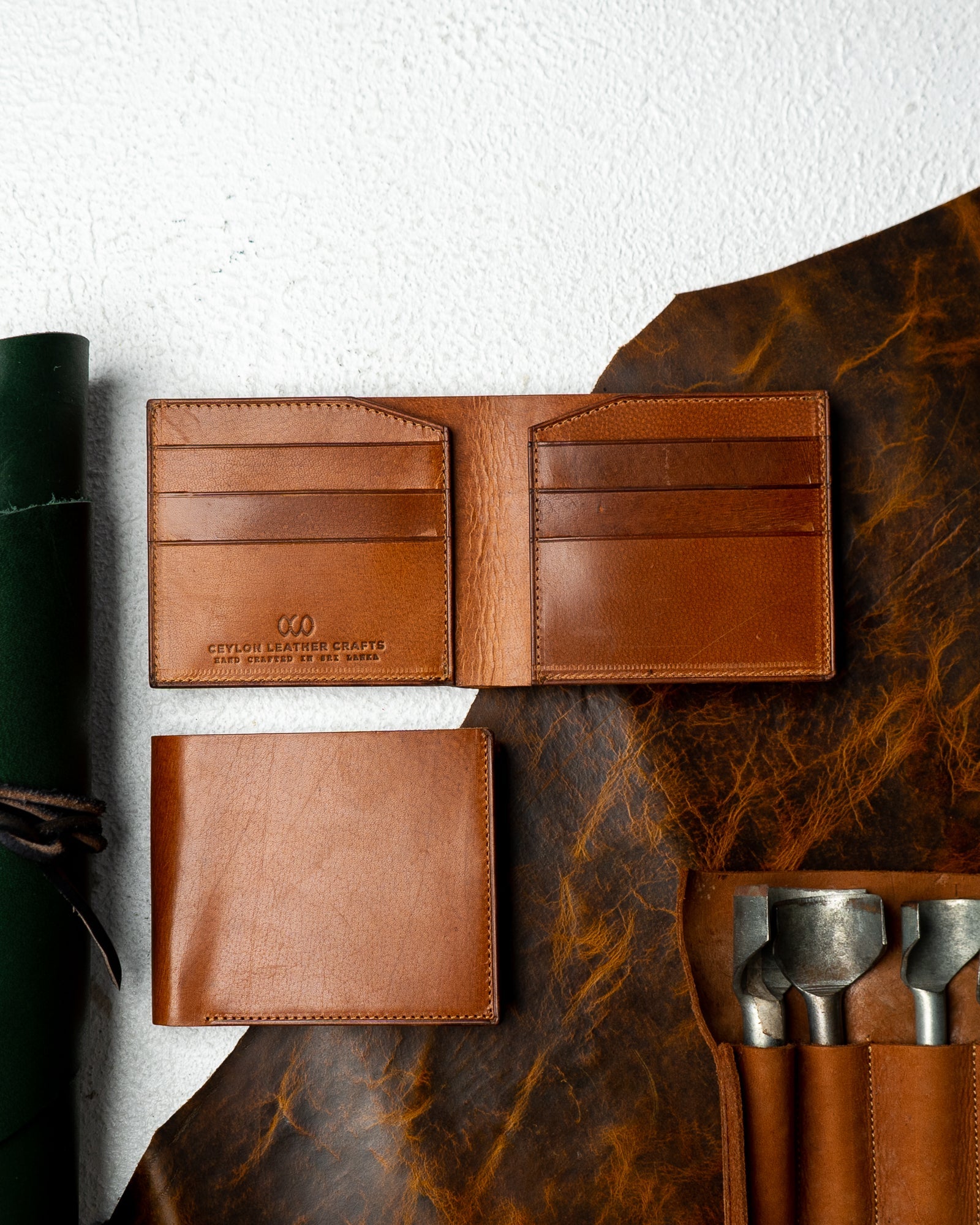 Levi Wallet – Woody Tan Leather Edition - Ceylon Leather Crafts